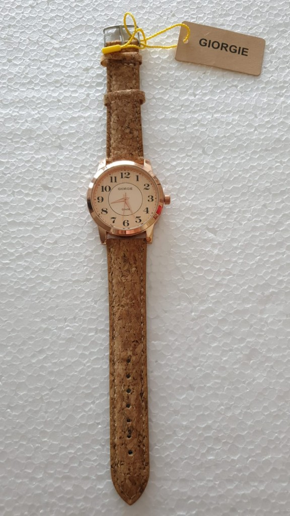 RELOJ CON CORREA DE CORCHO