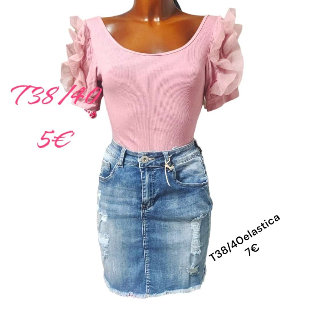 CONJUNTO FALDA VAQUERA Y CAMISETA  TALLA 38 A 40